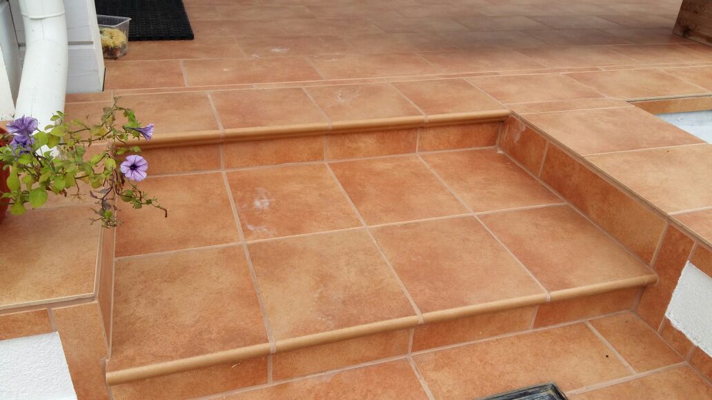 Монтаж клинкерных ступеней и плитки